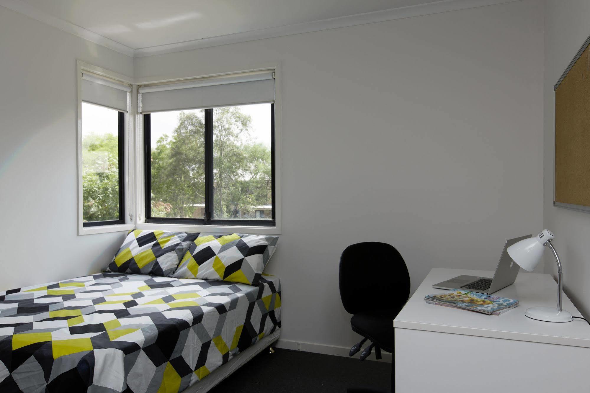 Macquarie University Village Sydney Exterior photo
