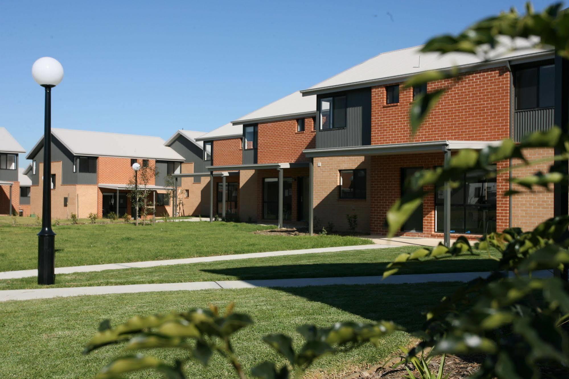 Macquarie University Village Sydney Exterior photo