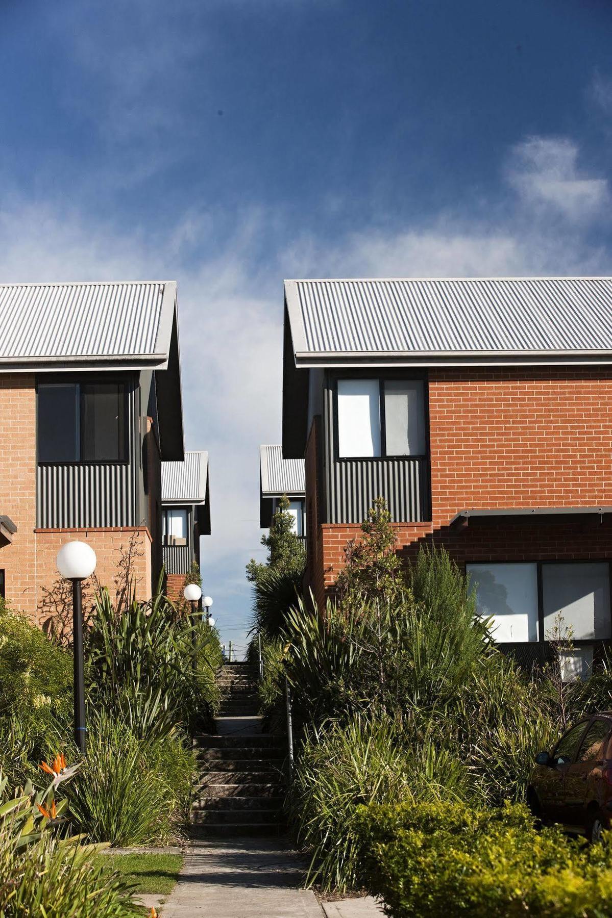 Macquarie University Village Sydney Exterior photo